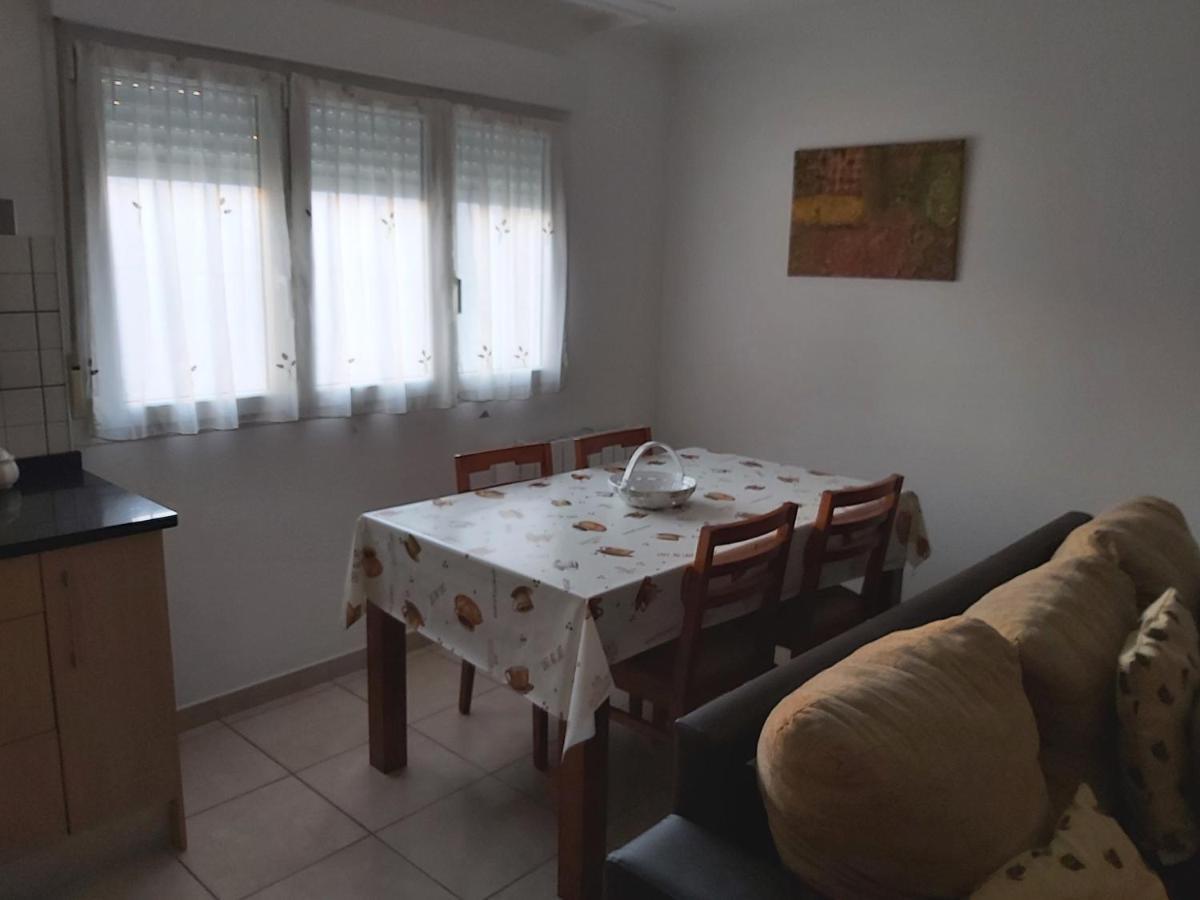 Apartamento En Zona Costera, Muy Cerquita De La Playa Daire Pobra Do Caraminal Dış mekan fotoğraf