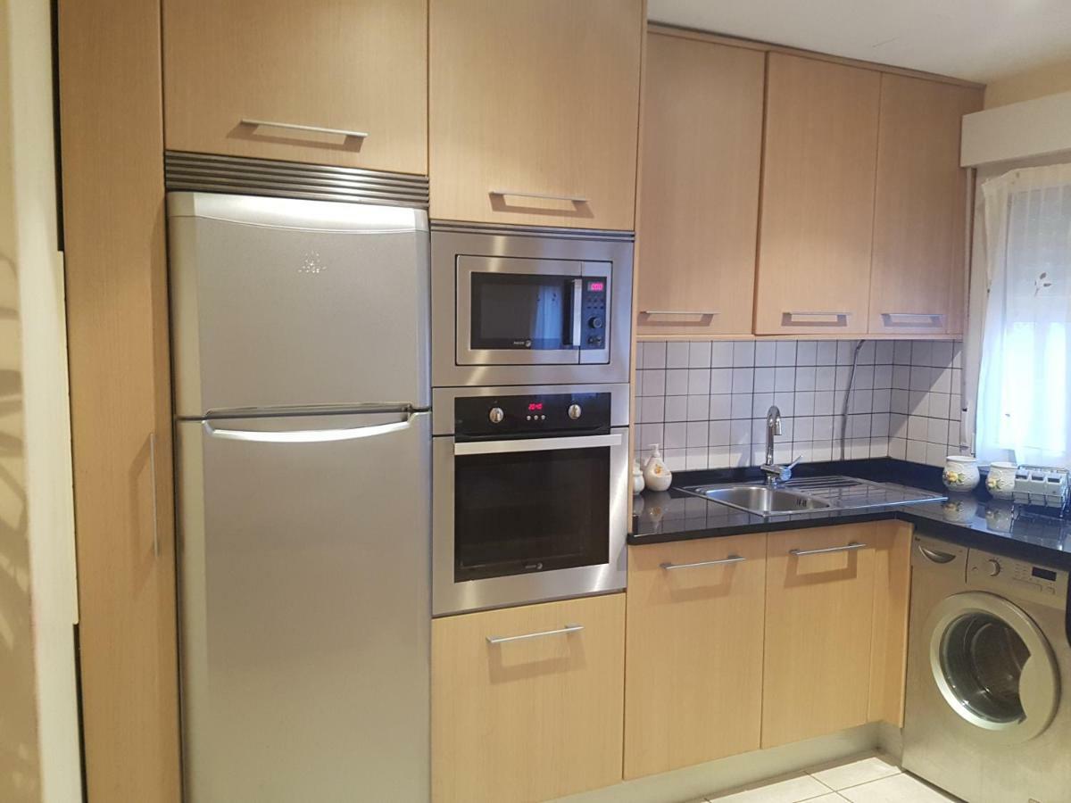 Apartamento En Zona Costera, Muy Cerquita De La Playa Daire Pobra Do Caraminal Dış mekan fotoğraf